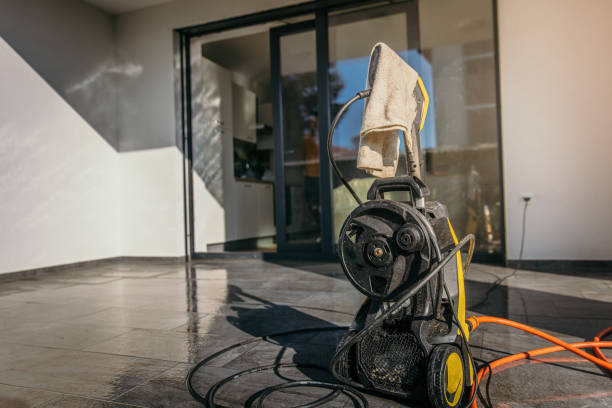 Best Building Exterior Washing  in Breckenridge, TX